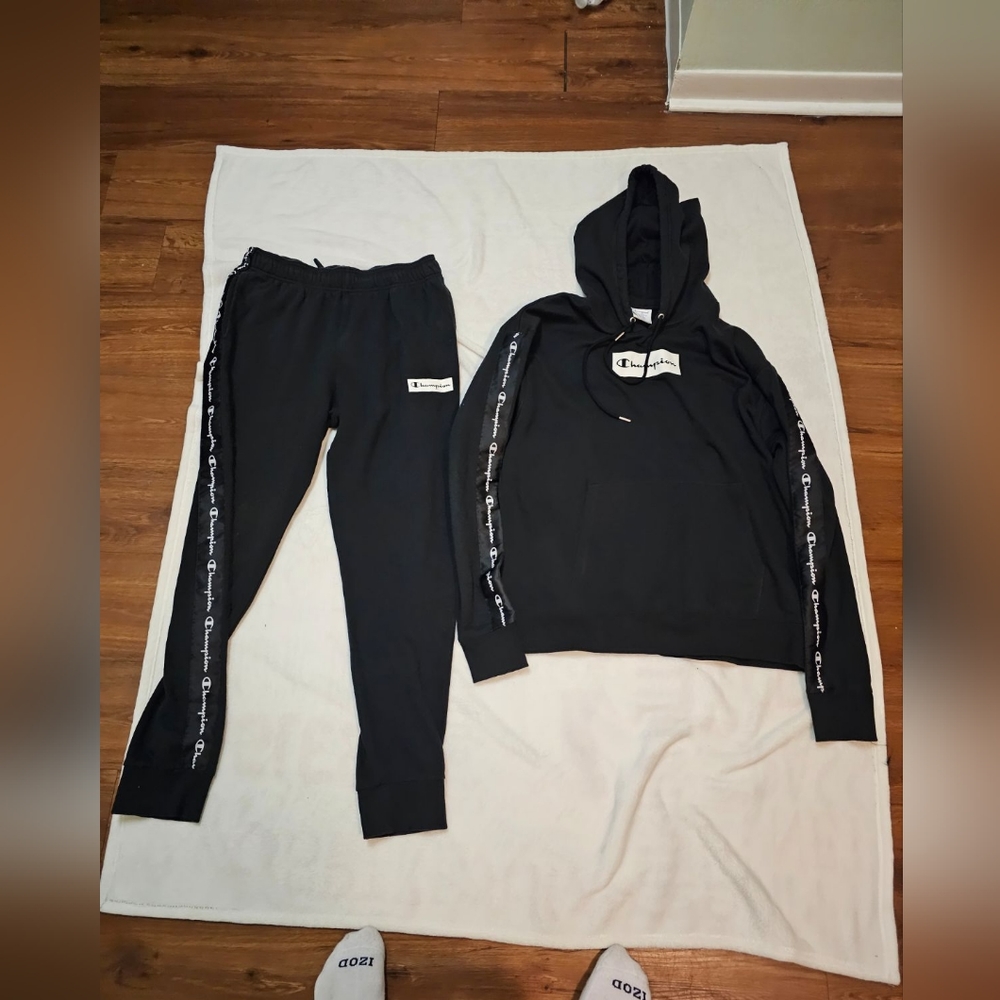 Matching set champion wore once